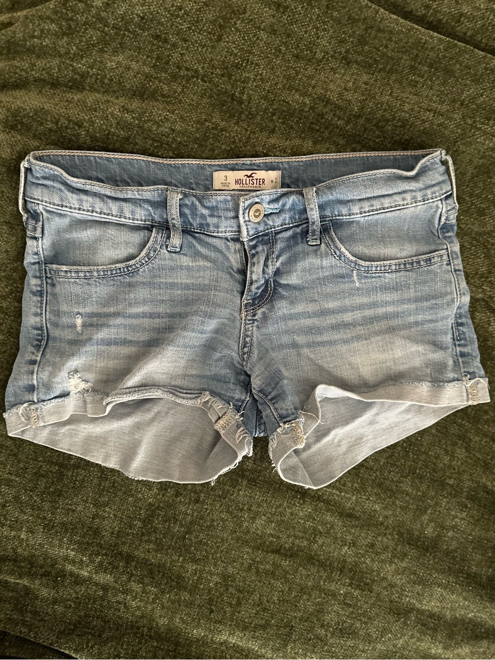 Hollister Faded Light Blue Denim Cutoff Shorts | Women’s Size 3/26W